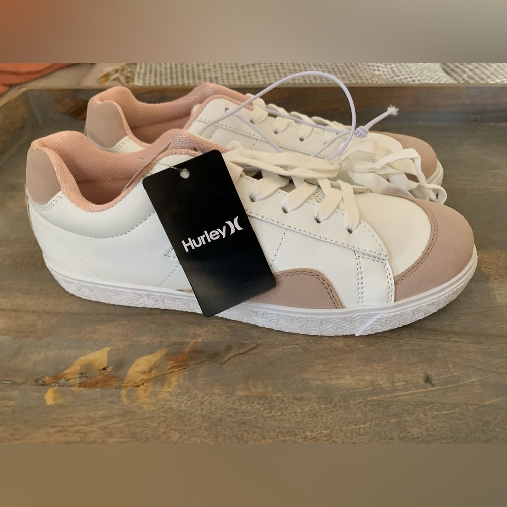 Hurley Women’s Sneakers - Picture 6 of 11